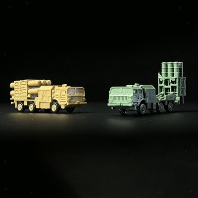 2x 1:144 Scale Armored Truck Model Armored Vehicles for Children Boys