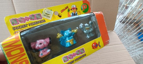 rare vintage 90's POKEMON set of 3 Bootleg Plastic figures New in Box China - Picture 9 of 9
