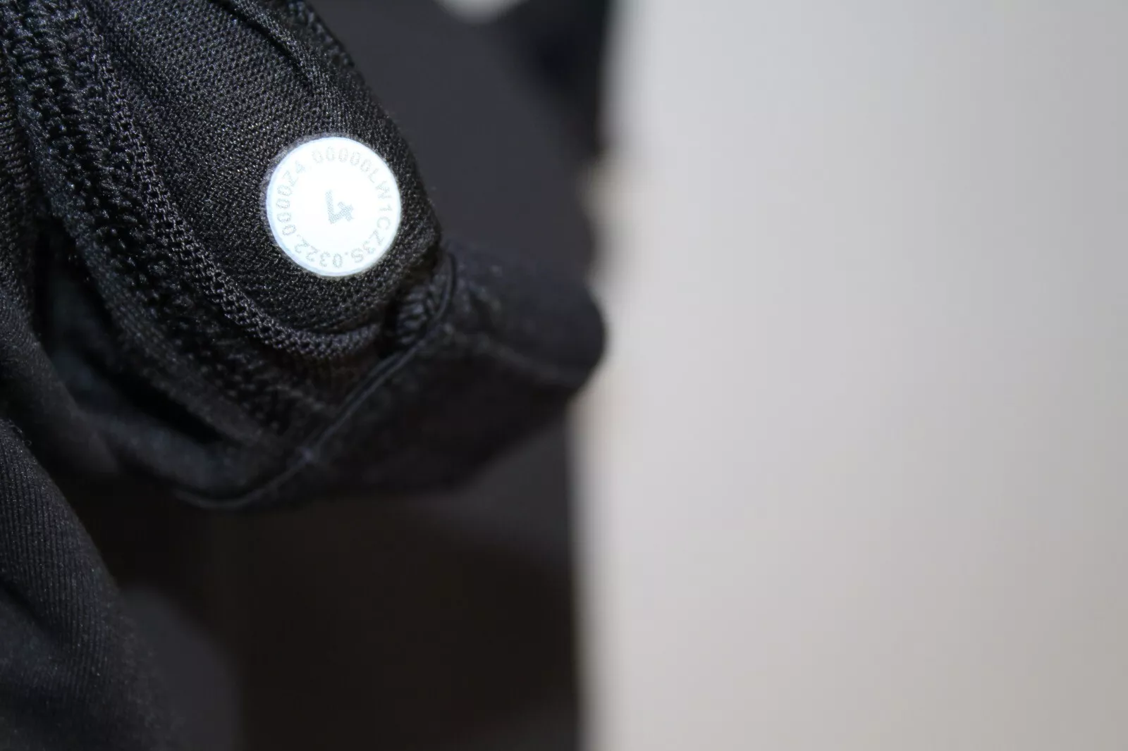 lululemon invigorate training built-in shelf bra padded tank-top