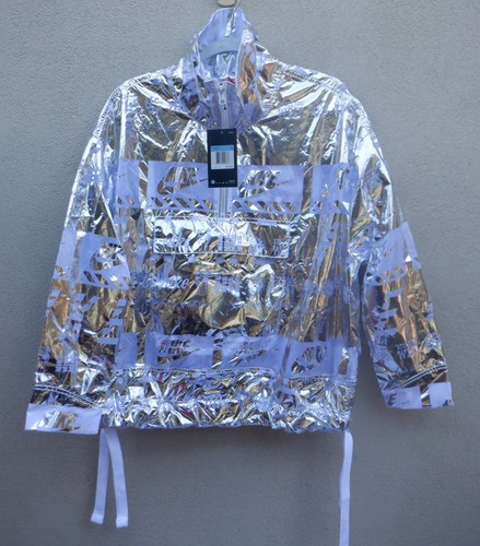 Giacca Nike Donna Sportwear Foil Cromato Metallico 1/2 Cerniera $130 - Medium M - Foto 1 di 8