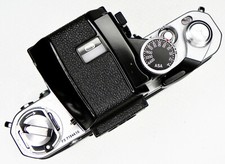 Early Nikon 71 "Bright Leatherette" F2 with DP-1  7154610