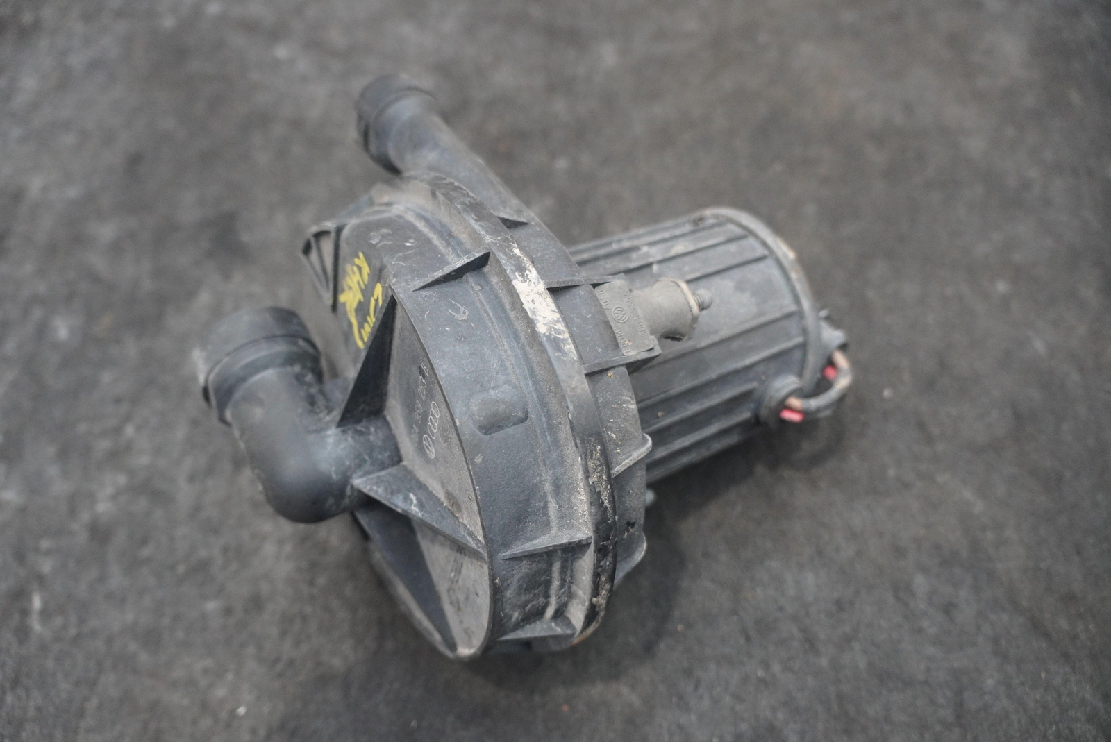 Secondary Air Smog Pump 3W0131083B 06A959253B OEM Bentley Continental GT 2005