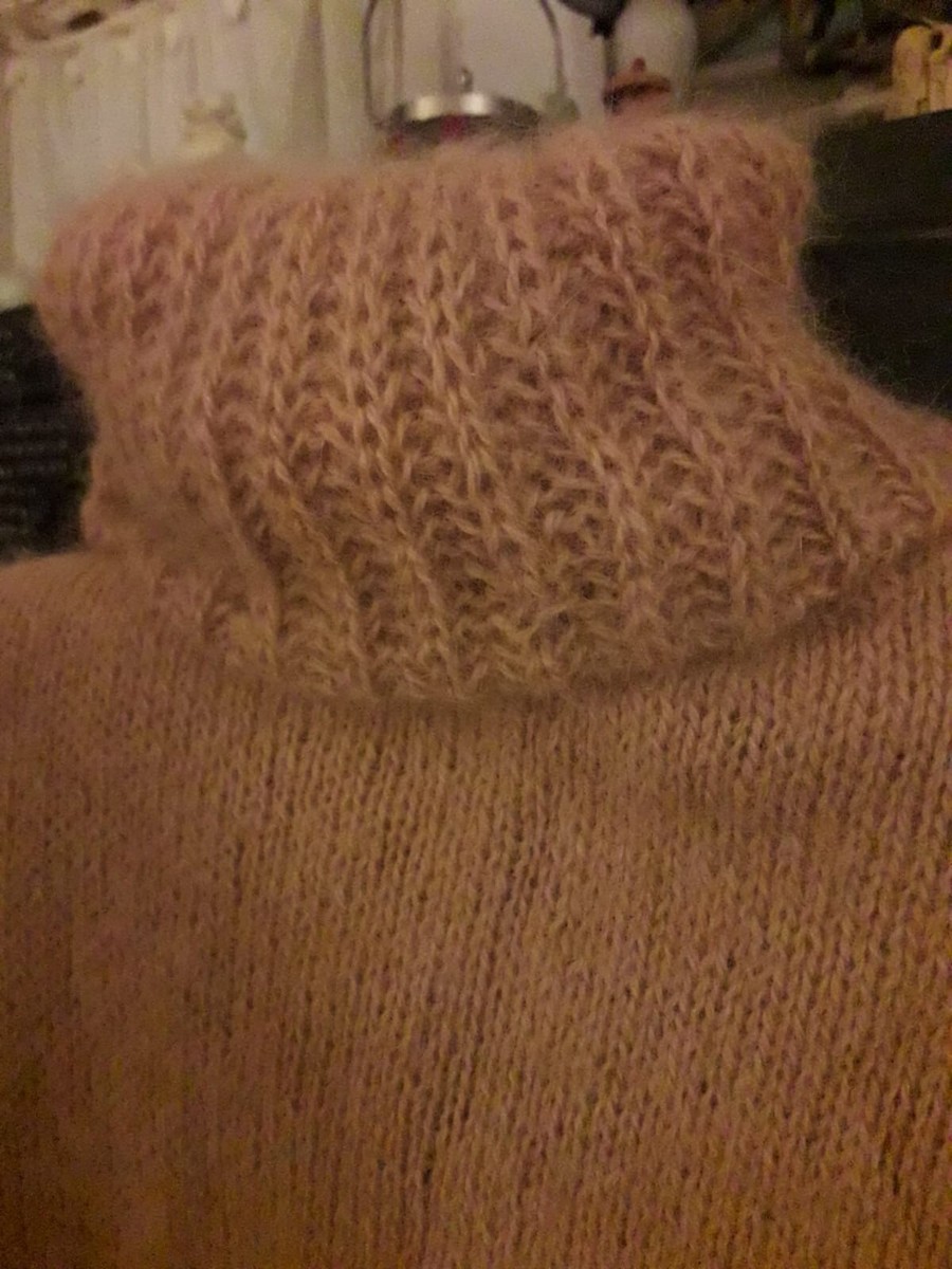Pull Col Roulé Angora Beige - Léger Et Doux - Marque Rouet D'Or - Taille XL - Neuf Sans étiquettes