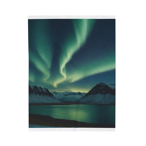 Northern Lights, Aurora Borealis, Velveteen Plush Blanket, Cozy Home Decor Gift - Picture 6 of 13