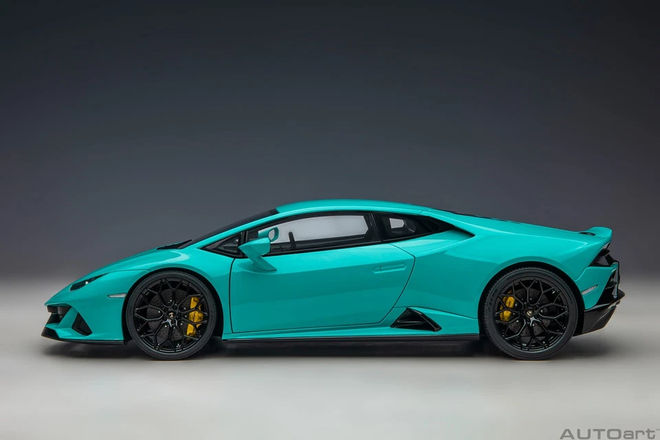 AUTOart 79211 1:18 Lamborghini Huracan EVO (blu glauco) 2019 (composite model / - Image 4 of 4