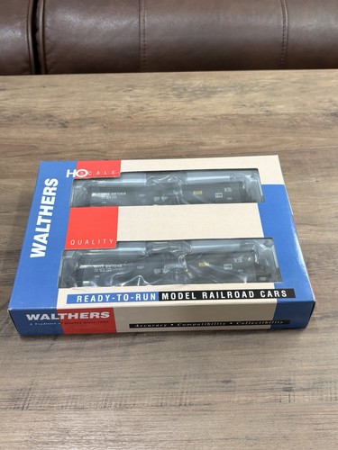 Walthers HO UTLX 23.000 galones embudo flujo tanque coche paquete de 2 Chevron 932-27257 | Zustand: New