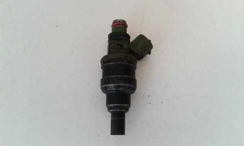 INP484 Einspritzventil INP-484 Mazda 323 DE810792-39