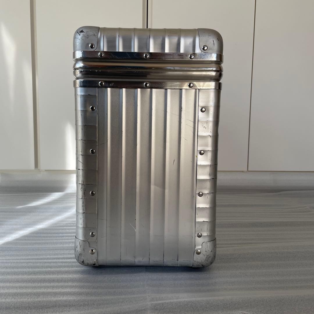 Rimowa Pilot Case Silver | eBay