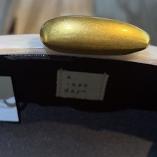 White Hard-Shell Hinged Clamshell Eyeglass Case w/ Gold-Tone Clasp
