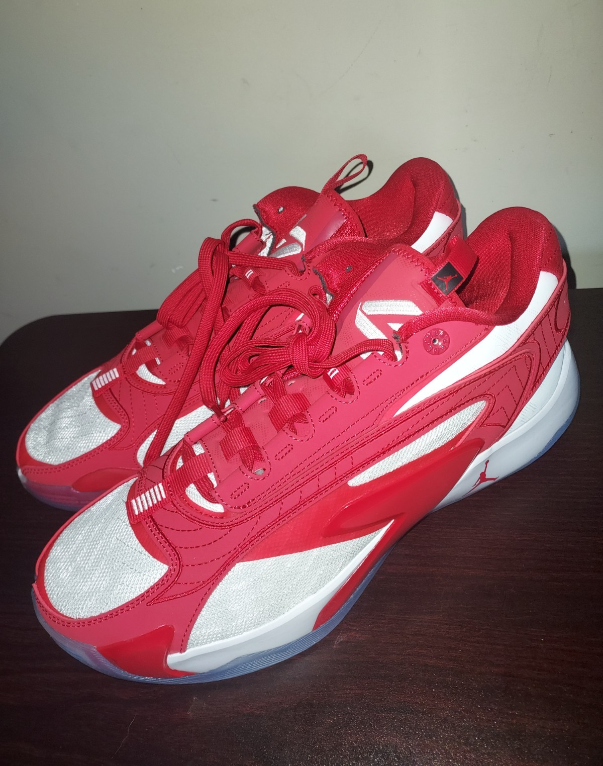 SAOLA Nike Jordan Sneakers Uomo 12M Luka 2 TB University Rosso Atletico (FN7400)