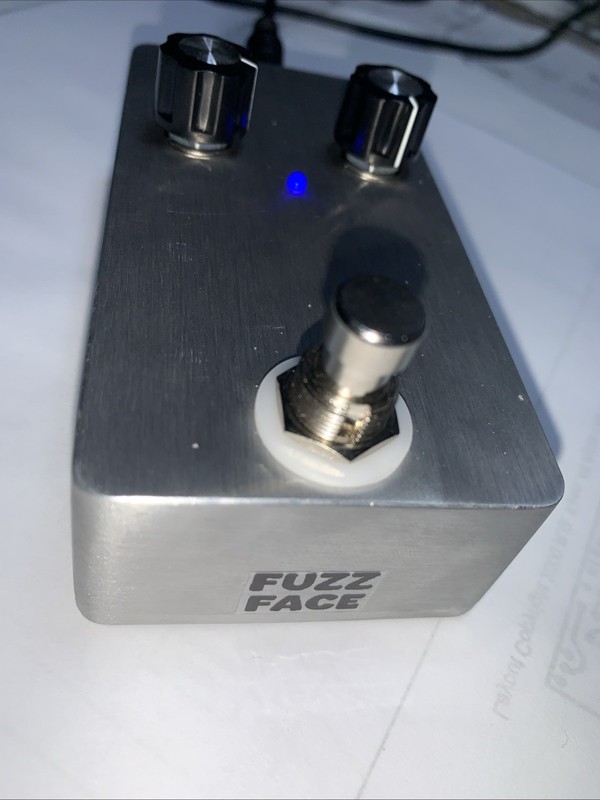 FUZZ FACE guitar Distortion Pedal Great Pedal Not Your Typical Dirty Hippie Fuzz