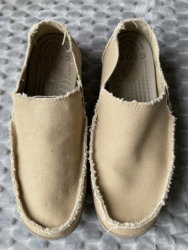 Croc’s Herren Größe 9 Santa Cruz Halbschuh Hellbraun Slipper Schuhe Komfort 10128