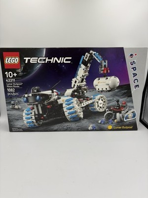 Brand New LEGO Technic Lunar Outpost Moon Rover Space Vehicle Complete Set 42211