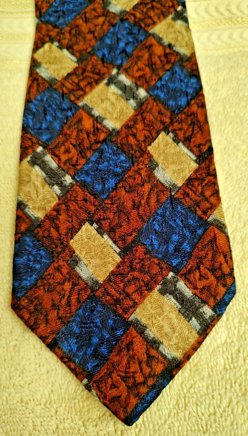 ZEGNA Man's Tie Triangular and Rectangular patter… - image 10