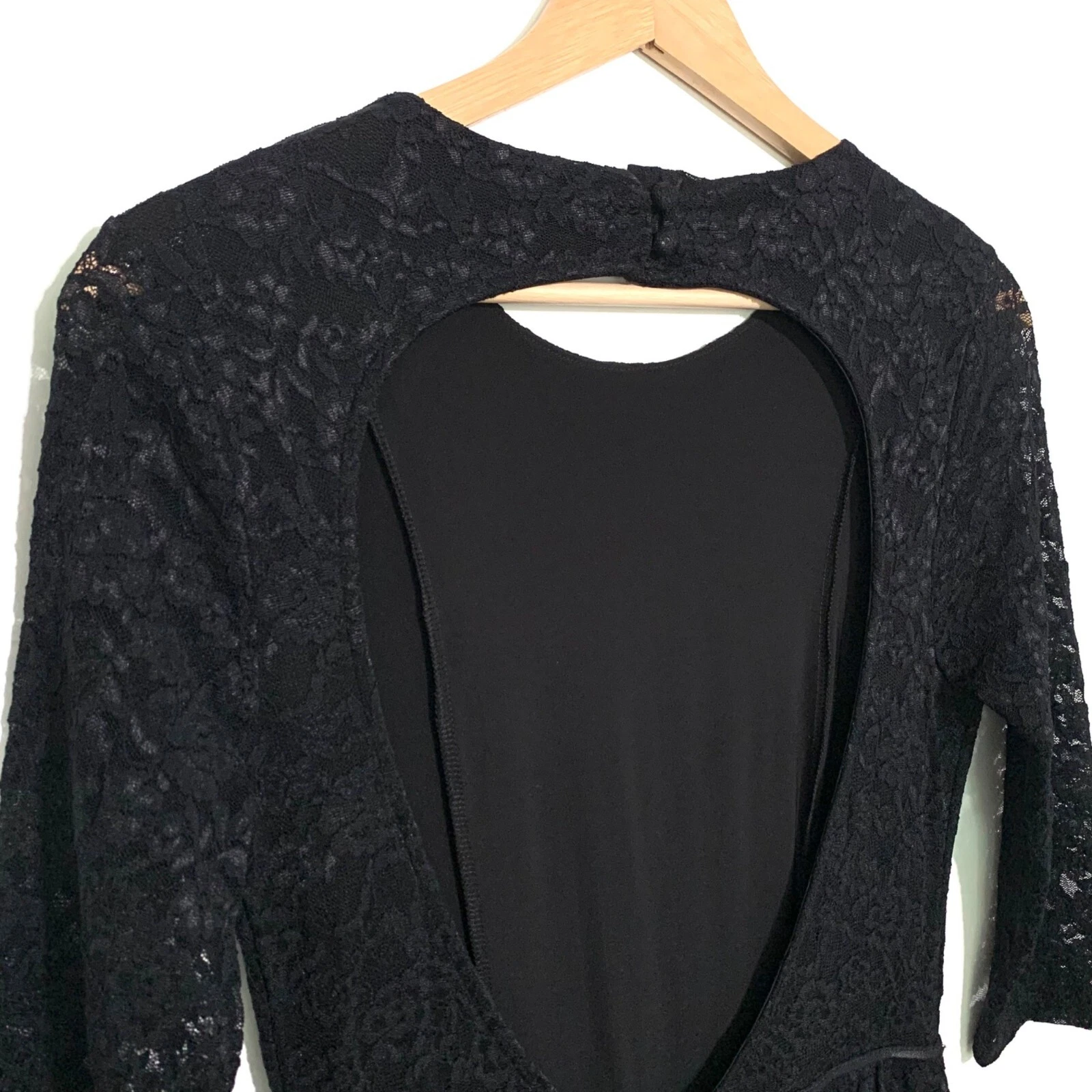 UNDERCOVER Abito skater Victorias Secret nero elasticizzato pizzo schiena aperta manica 3 4 XS