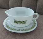 VTG PYREX Corning Gravy Boat & Under Plate Crazy Daisy/ Spring Blossom, EUC