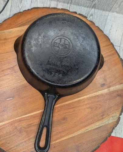 Vintage SBL Griswold #5 Erie PA 724K cast iron Skillet 8" across double pour