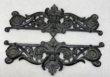 Pair Vintage Syroco Style Wall Pediments Ornate Scroll Resin Appliques 16”