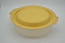Vintage Tupperware Cake Pie Keeper Carrier 719-2 Harvest Gold Made In USA