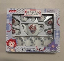 NIB Vintage Schylling Raggedy Ann  Andy China Tea Set