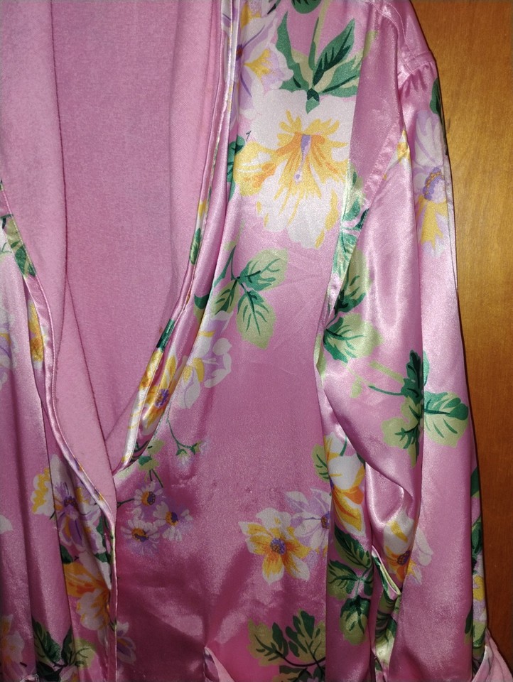 Victoria Secret Gold Label Terry Lined Floral Satin Robe O/S See ...