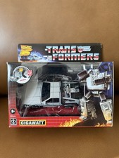Hasbro Transformers Generations Collaborative Back To The Future MashUp Gigawatt
