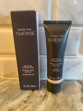 Ivory W 150 Mary Kay Timewise Matte 3D Foundation 099964 Combo to Oily NIB