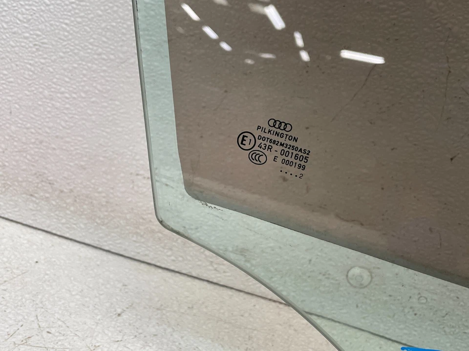 Оригинальная стеклянная панель для передней правой пассажирской двери 13 14 15 16 Audi Allroad 1402 - Изображение 2 из 4