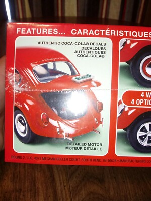 Polar Lights Coca-Cola Volkswagen Beetle Snap Coke 1:24