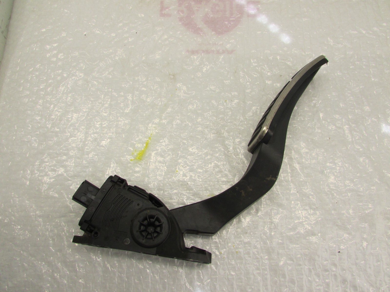 2014-2015 MASERATI QUATTROPORTE GAS THROTTLE ACCELERATOR PEDAL W/SENSOR MODULE