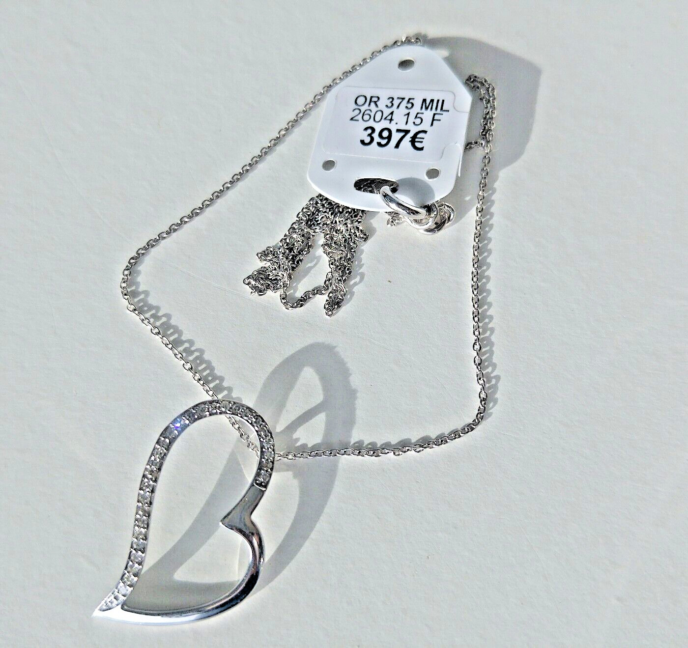 Collier or blanc 9 carats coeur anti ternissement chaîne fine délicate 42cm