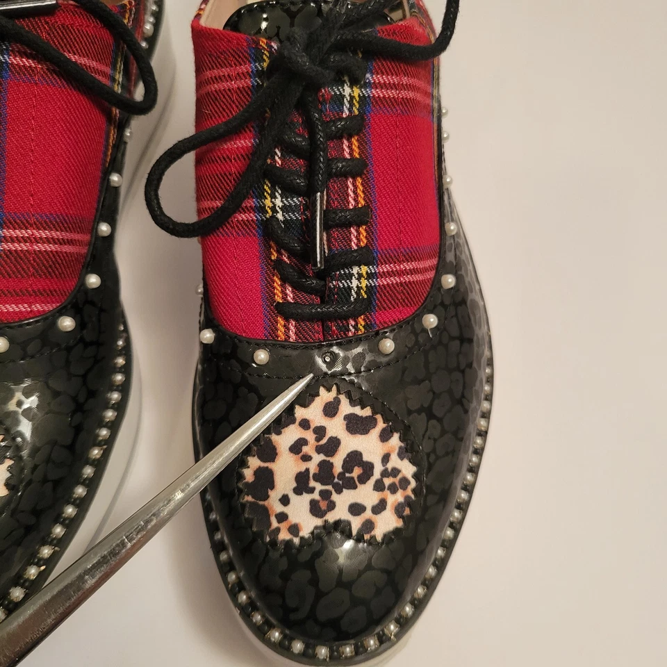 Betsey Johnsons Plaid Cheetah Studded Oxfords Shoes Size 7.5 - Image 2 of 4