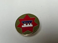 US ARMY 7TH CORPS HAT PIN (EE-P15847) 7/8TH INCHS