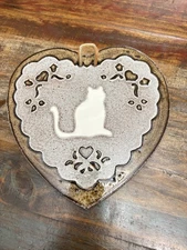 Vintage 1986 Clay City Pottery CCP Heart Shape Kitty Cat Wall Art Trivet Signed 