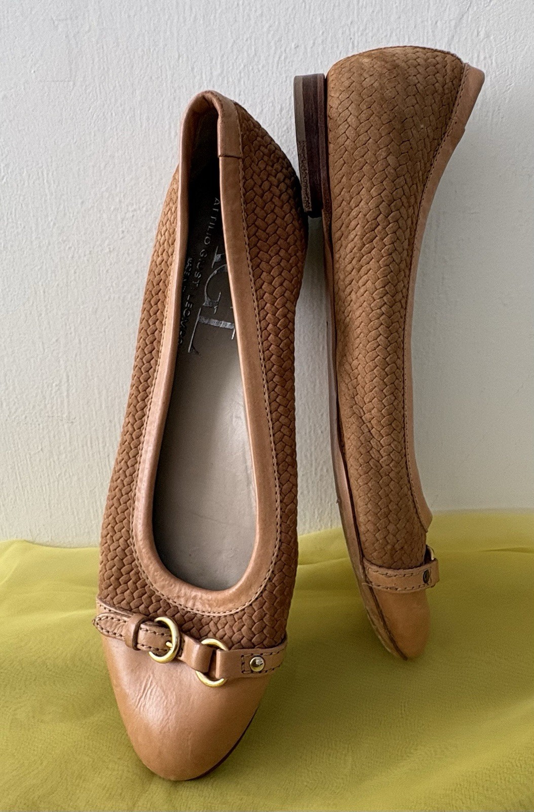 Pisos tejidos de cuero beige AGL Attilio Giusti Leombruni ligeramente usados talla 9N-9,5N