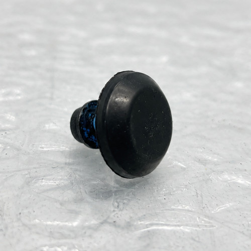 Window Catch Nut And Screw Mb882036 for Mitsubishi MONTERO V77W 3.8