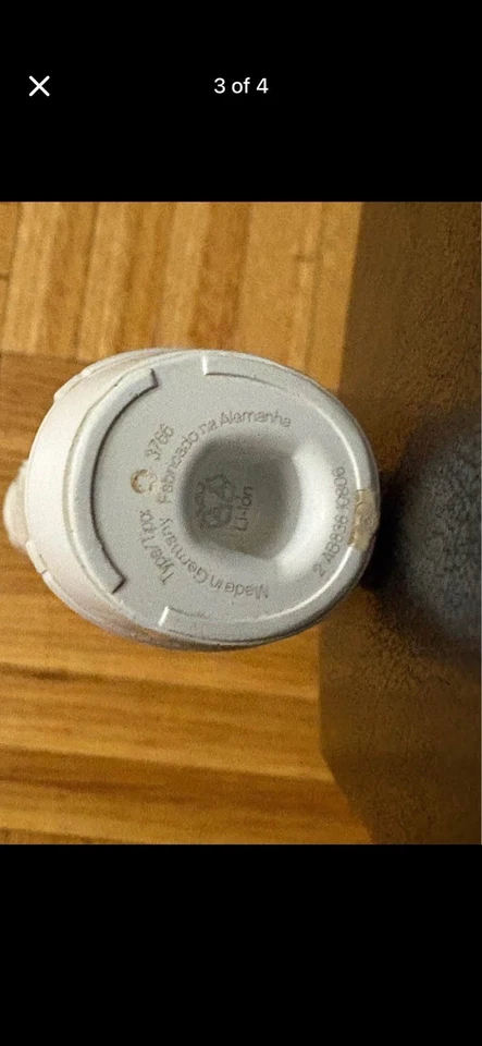 Escova de dentes elétrica tipo 3766 branca com carregador BRAUN Oral B Professional Care - Imagem 3 de 4