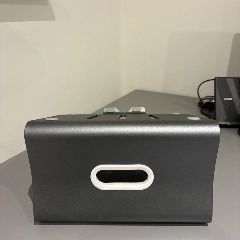 Bestand Laptop Stand, Aluminum Notebook Stand with Heat-Vent For MacBook - Image 3 of 4