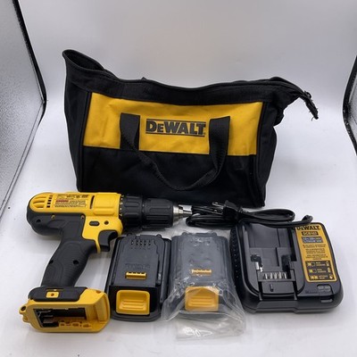 DEWALT DCD777C2R 20V MAX Cordless Li-Ion Brushless Drill Driver Kit