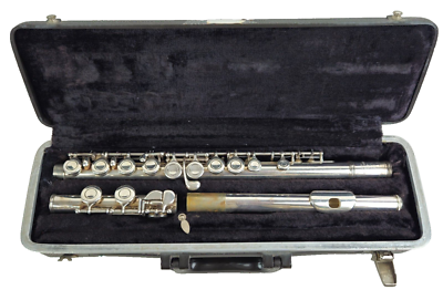 YAMAHA フルート YFL22S Yamaha YFL-22S Silver Flute, Japan. Very