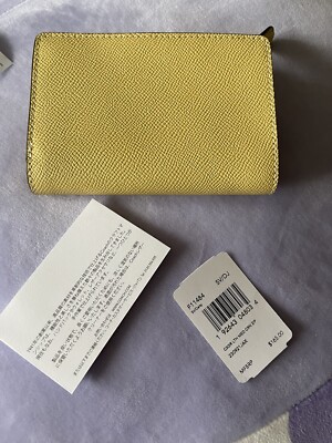 NWT Coach Corner Zip Medium In Croosgrain Leather F11484 Wallet