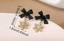Snowflake earrings Christmas Bow fashion jewelry NEW Free Ship 1 inch