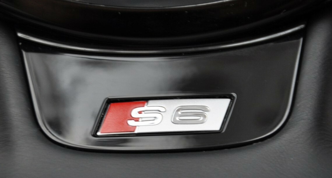 Audi S6 Flachboden Multifunktionslenkrad A6 RS6 S7 A7 RS7 A8 S8  
