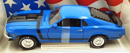 Ertl American Muscle 1/18 Scale Diecast 7325 1970 Boss Mustang with Shaker Hood - Picture 4 of 5