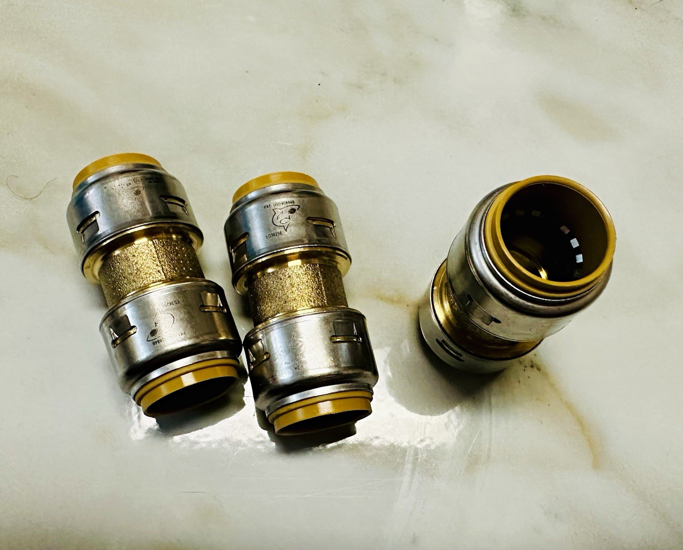 NEW 3 Pack SharkBite Max 3/4" Push-to-Connect Straight Couplings UR016A