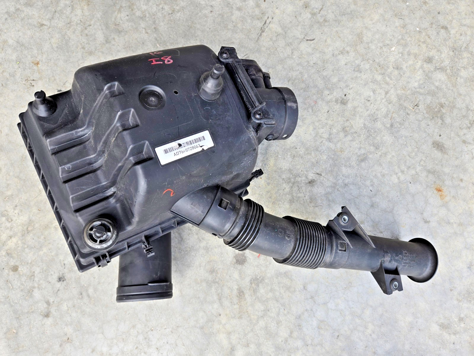 BMW i8 2014-2020 Air box top