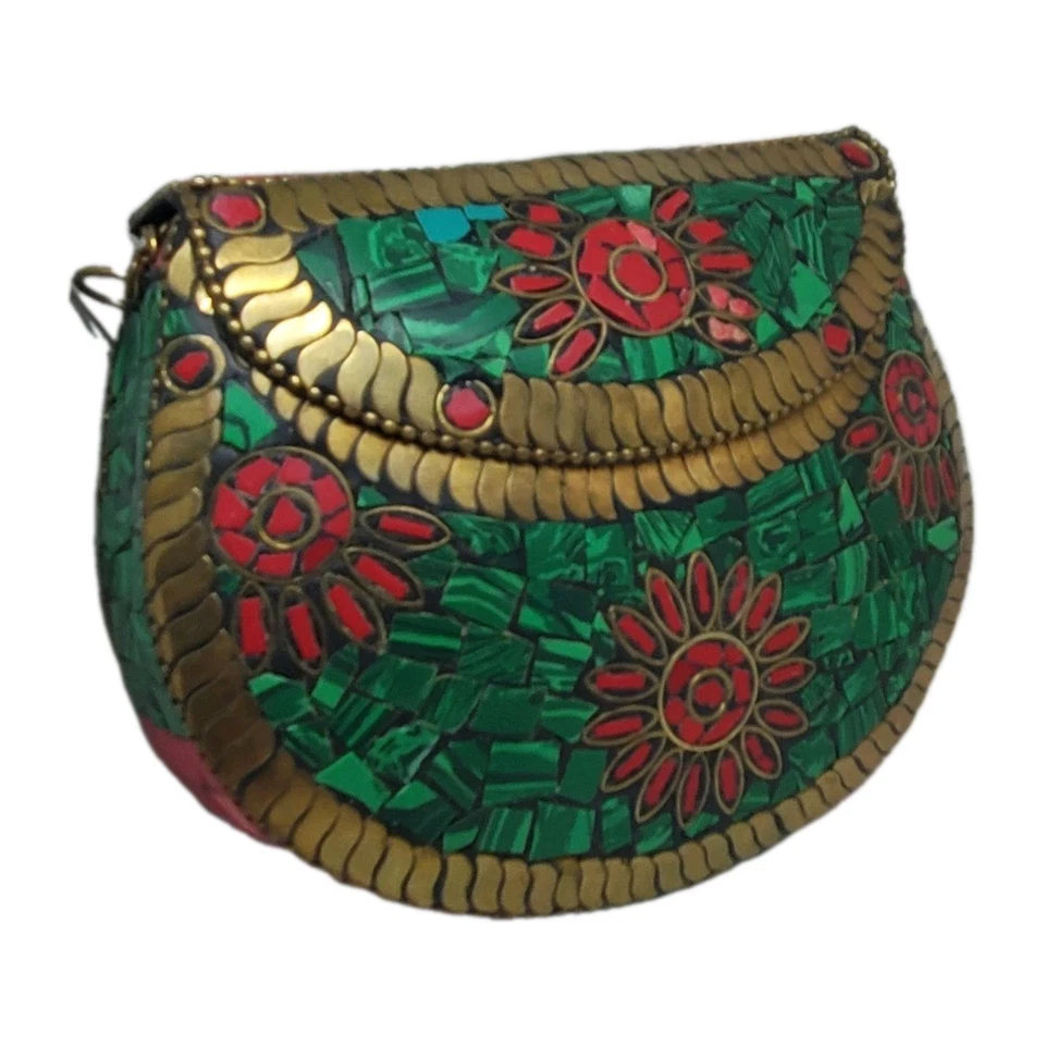 Bolsa/embreagem retrô vintage ~ mosaico de latão, malaquita e coral com alça de corrente - Imagem 2 de 4