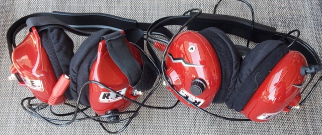 Racing Electronics RE-58 Platinum Stereo Headphones