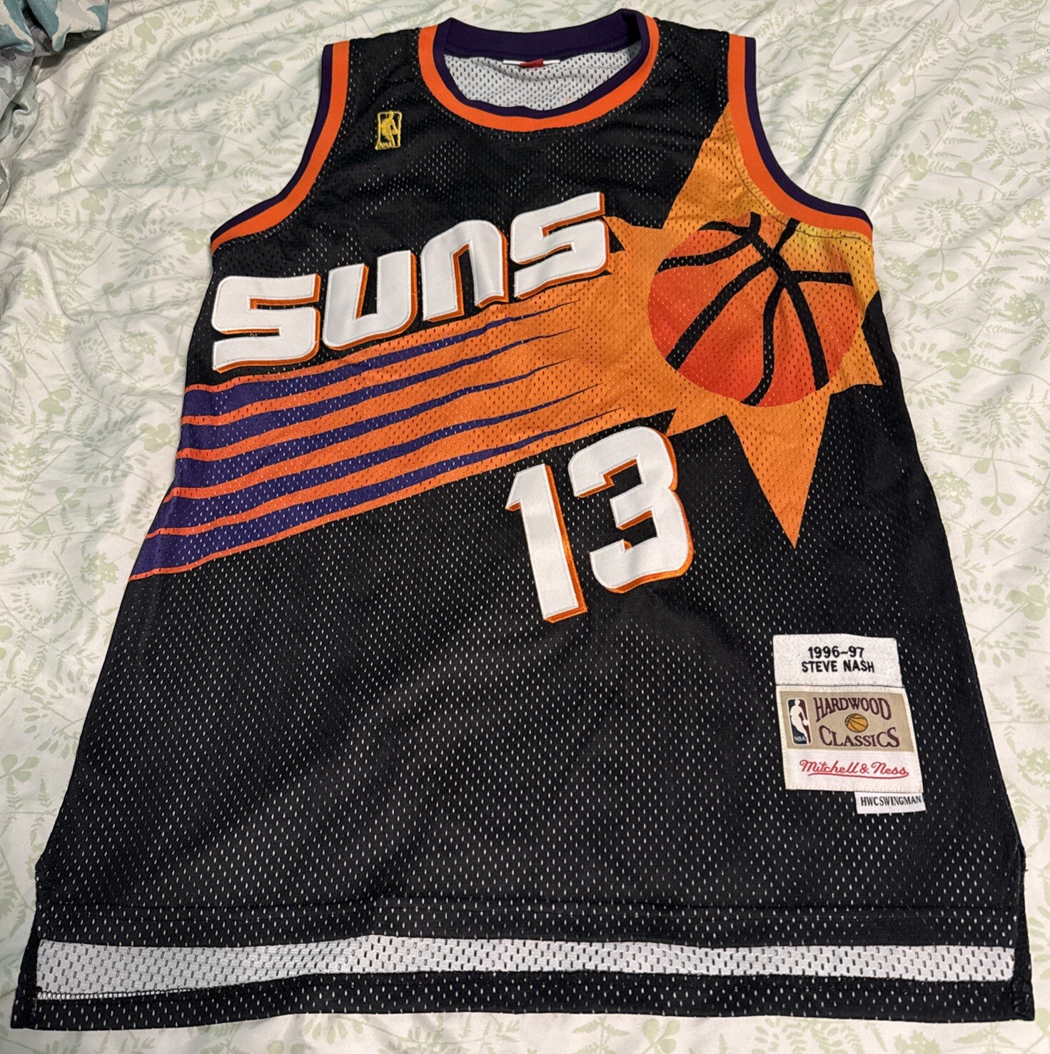 Mitchell & Ness Steve Nash 96-97 Phoenix Suns Swingman Jersey Men’s Size L