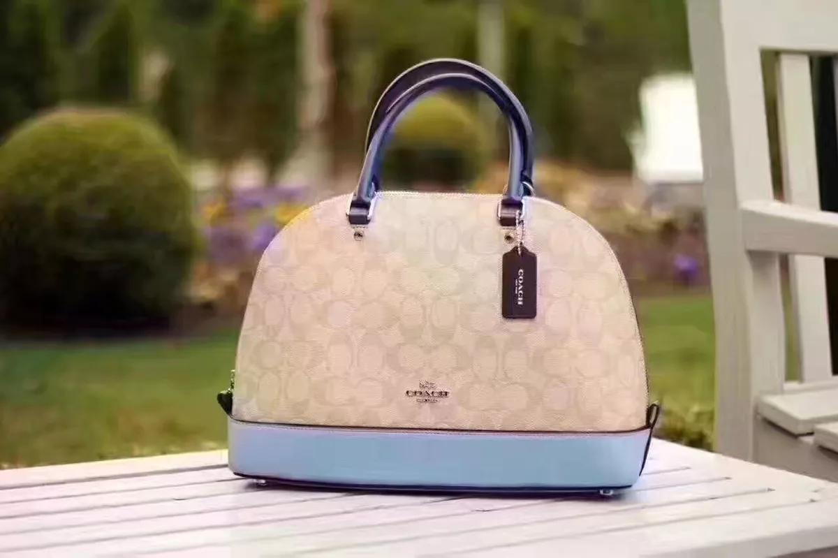 Coach Beige/White Signature Coated Canvas and Leather Sierra Satchel Coach